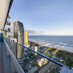 Ultiqa Signature At Broadbeach