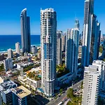 Chevron Renaissance Surfers Paradise Sleeps 10 1St Floor - Optimise Bnb