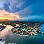 Circle On Cavill Surfers Paradise- 2 Bedroom Sky Home