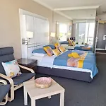 Studio Apartment Mantra View 1016
