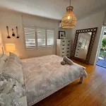 Gold Coast-Miami Mid-Century Beach Home With Pool