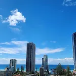 Surfers Hawaiian Holiday Apartments