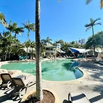 Diamond Beach 70