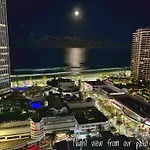 Spectacular 19Th Floor Apartment In Heart Of Surfers Paradise