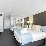 Modern Twin Units In Surfers Paradise - Q Stay