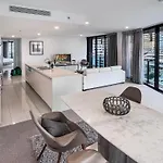 Stunning 2 Bed 2 Bath 8Th Floor - Gc Getaways
