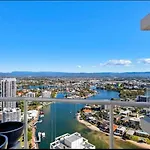 Elevated Luxe On Level 36