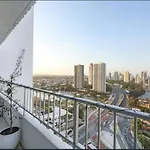 Elegant Oceanview Stay