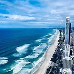 Cassa Beachfront - Breathtaking Oceanview Apartment