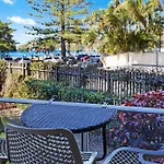 Pacific Regis Beachfront Holiday Apartments