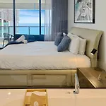 Oracle Broadbeach Tower 1 Lvl 20 Free Parking - Gc Getaways