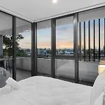 The Haven - Brand New Riverview 2Br With Parking Pool Gym At Surfers Paradise