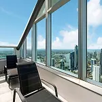 Luxury Sky-Home With Panoramic Ocean Views - 61St Floor, Surfers Paradise