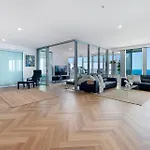 Luxury Sky-Home With Panoramic Ocean Views - 61St Floor, Surfers Paradise