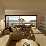 Tessa\'S On The Beach