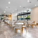 Ruby - 2 Bedroom Penthouse In Surfers Paradise!