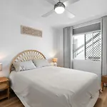 The Suntide - Beachfront 2Bedroom Unit At Central Surfers With Parking And Netflix