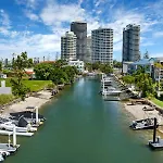 Canal Luxury Living & Boat Ramp