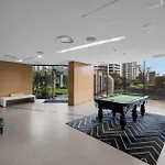Luxury Broadbeach Escape With A Private Courtyard - Hosted By Coastal Letting Co.