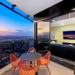 Beautiful Hinterland Views! - Circle On Cavill - Self Contained & Privately Managed Apartments
