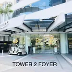 Mega Views At Oracle 23204