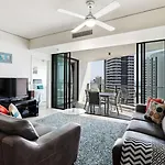 High Floor Ocean View Apartment - Sierra Broadbeach - Hosted By Coastal Letting Co.