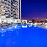 High Floor Ocean View Apartment - Sierra Broadbeach - Hosted By Coastal Letting Co.