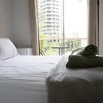 Breeze Inn Gold Coast