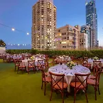 Novotel Surfers Paradise
