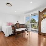 Sunbird Family Getaway - Sleeps