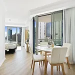 Legends Apartments - Qstay