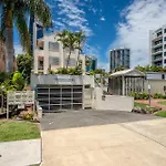 Pets Paradise - Top Location With Free Parking
