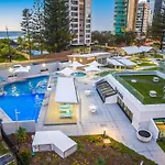 Peninsula Surfers Paradise - Hosted By Coastal Letting
