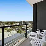 Modern Beachside Oasis 1Br Apartment Free Wi-Fi