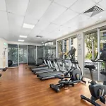 Chevron Renaissance - Spacious 2 Bedroom Haven - Coasthm