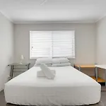 2Br In Heart Of Gold Coast - Do Not Miss Out