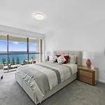 Beachfront Luxury On Burleigh Hill Casa Del Mar