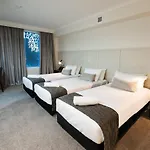 Woodroffe Hotel