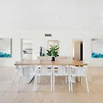 Golden Gate 2 Storey Penthouse With Pool - We Accommodate