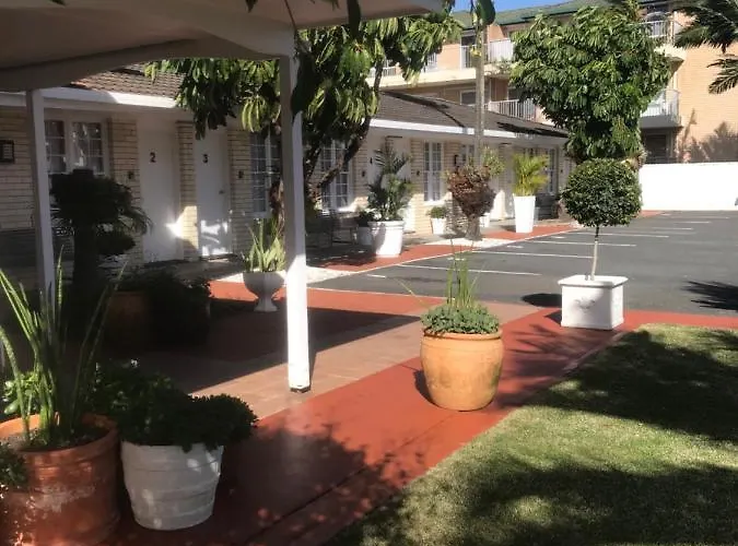 Surf Street Motel