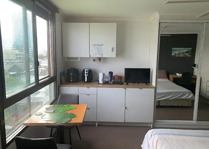 Amazing Heart Of Surfers Paradise