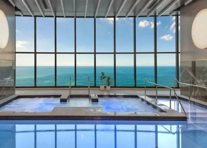 Surfers Paradise New Beachfront Apartments