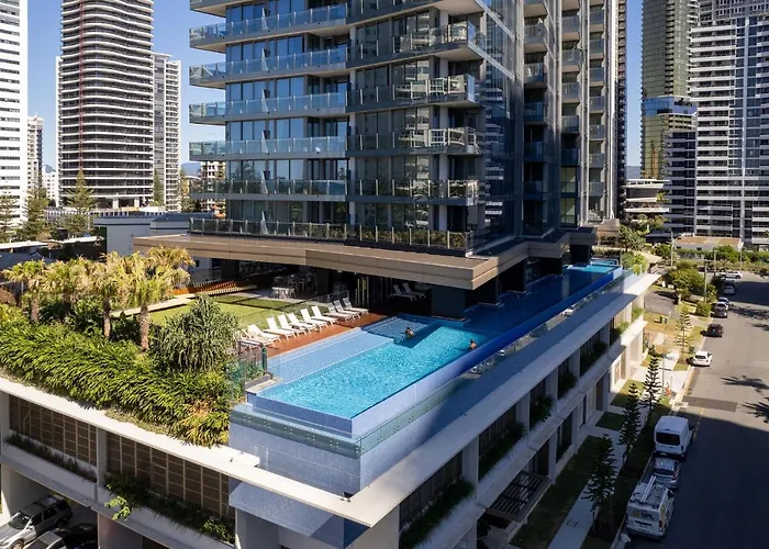 Ultiqa Signature At Broadbeach