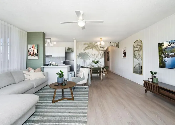 Beachfront Bliss 2 Bd Broadbeach