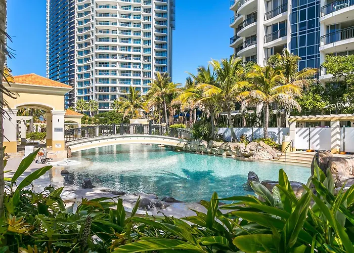 Chevron Renaissance - Private Apartments