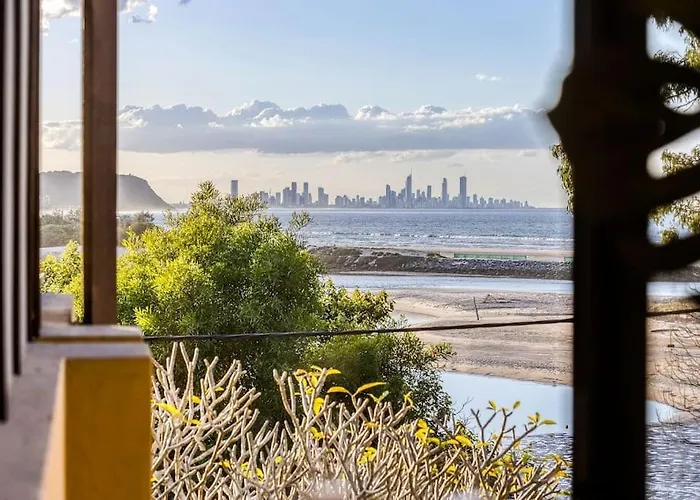 Currumbin Beachside Retreat