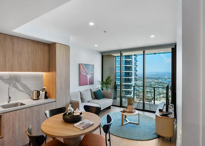 The Horizon - New 43F Broadbeach Lux 2Br With Pool Gym Netflix