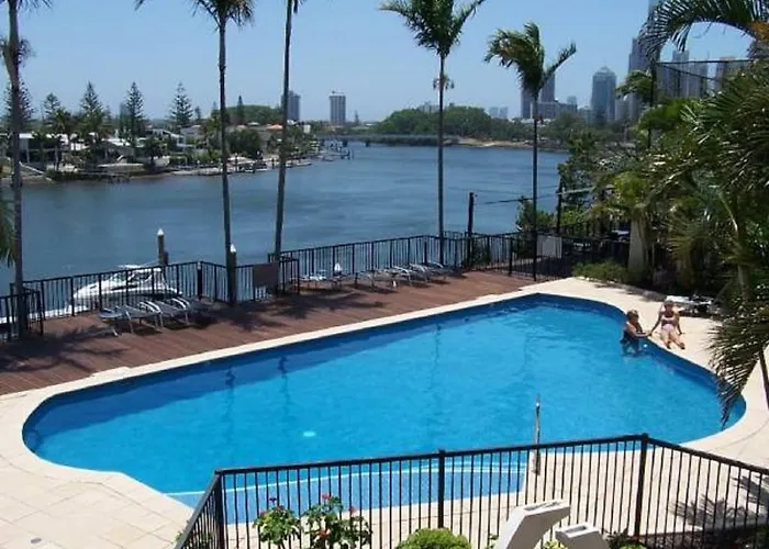 The Pinnacle Apartments