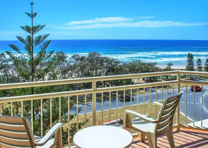 Seacrest Beachfront Apartments Surfers Paradise