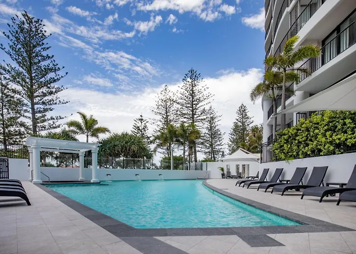 Mantra Coolangatta Beach